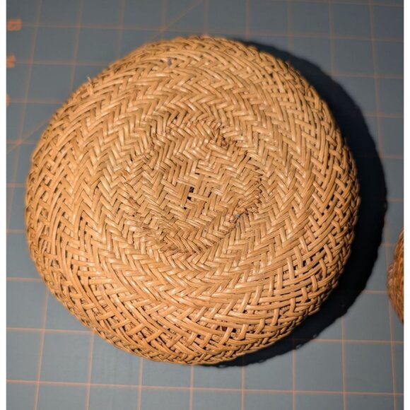 Handwoven Tarahumara Pine Needle Basket 6" Wide x 3" Tall - Picture 5 of 7